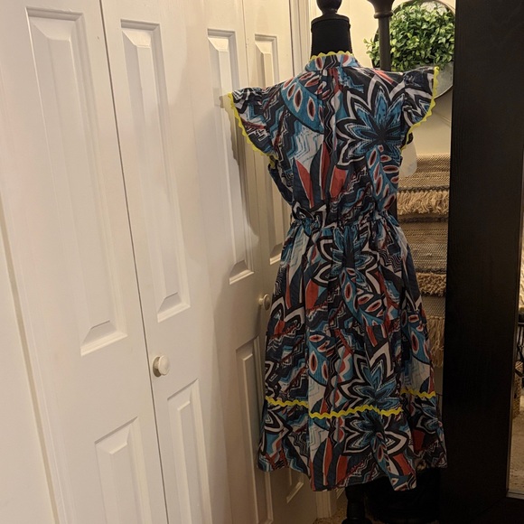 Stellah Multicolor Geometric Midi Dress - Picture 2 of 7